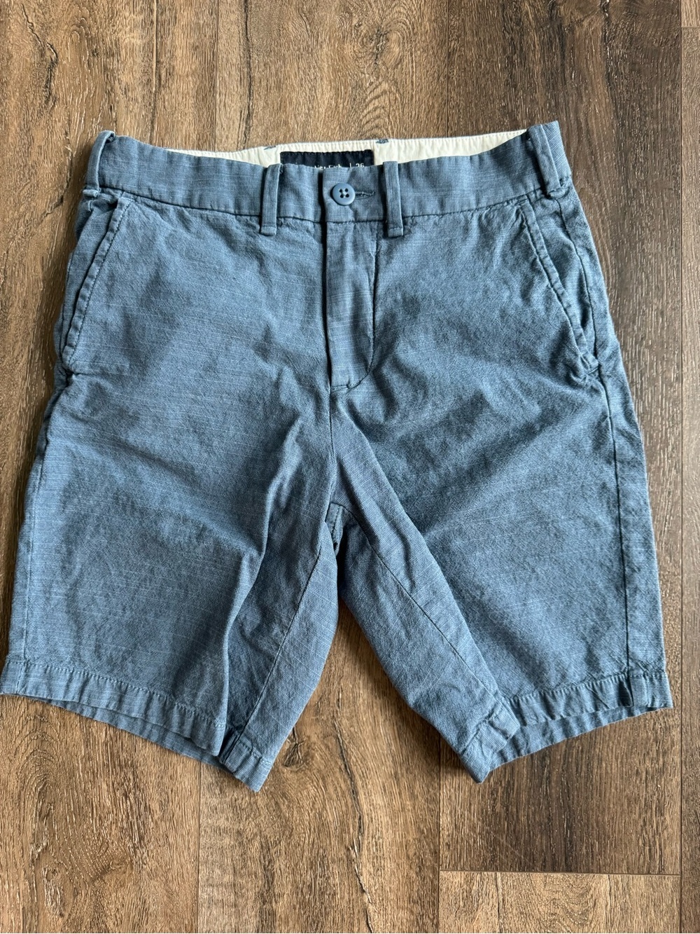 Abercrombie & Fitch Slate Blue Flat Front Shorts Men’s Size 26
